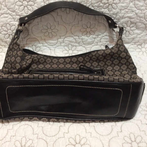Nine West black,tan,grey print purse - Picture 4 of 8
